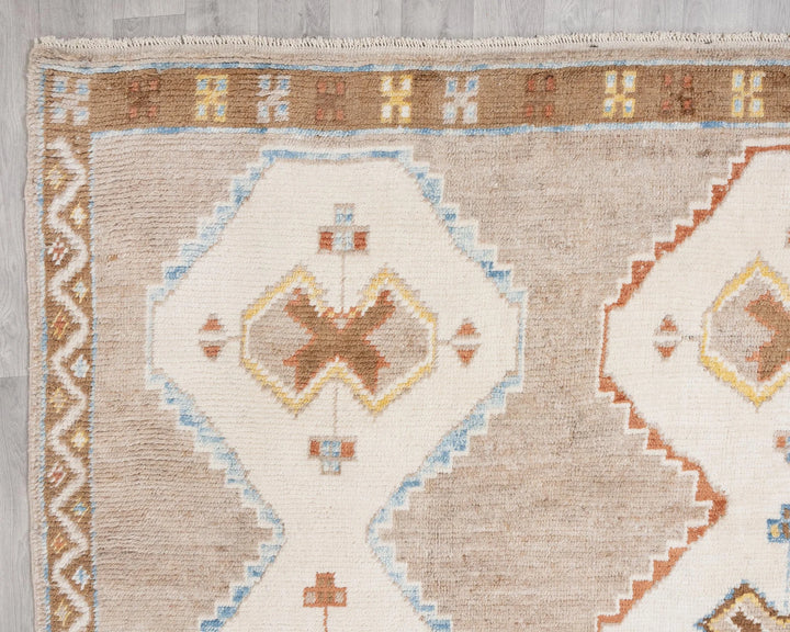 Neutral Oushak Rug 9' 5" x 12' 10" | No. VR96495