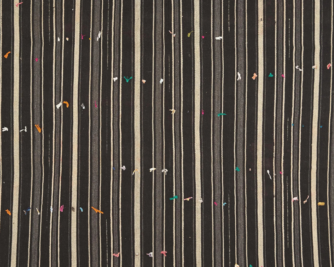 Brown Kilim Rug 6' 4" x 7' 9" | No. VR96631