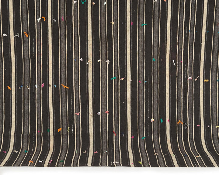 Brown Kilim Rug 6' 4" x 7' 9" | No. VR96631