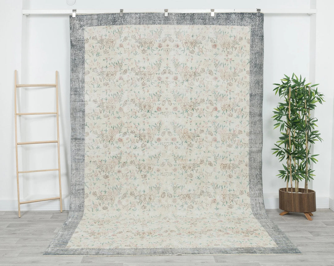 Multicolor Turkish Oushak Rug 6'7" x 9'10" Hand-Knotted | No. VR96727