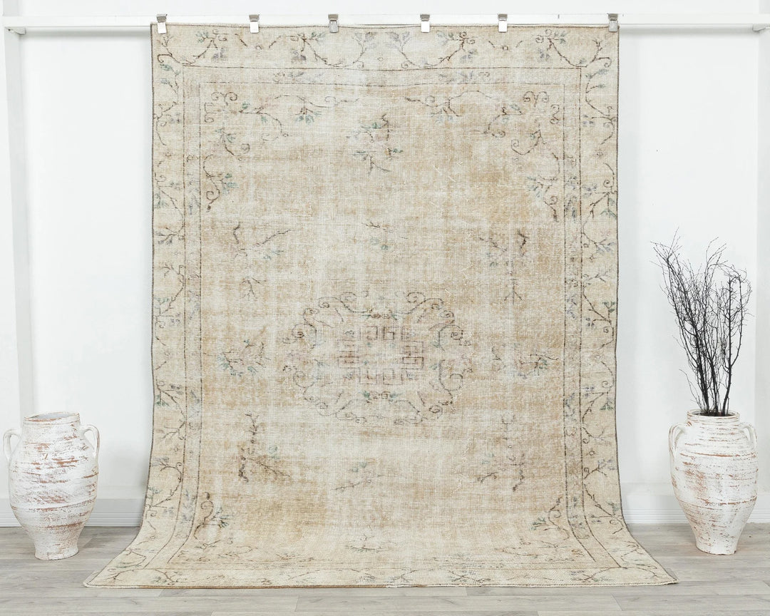 Beige Turkish Oushak Rug 6' x 8' 6" Hand-Knotted | No. VR97045
