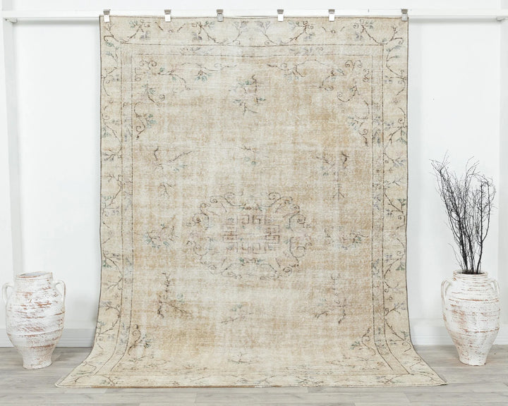 Beige Turkish Oushak Rug 6' x 8' 6" Hand-Knotted | No. VR97045