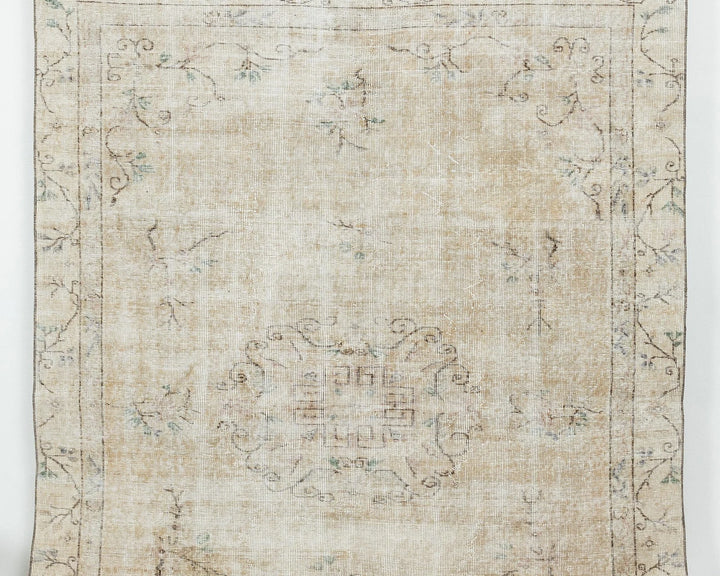 Beige Turkish Oushak Rug 6' x 8' 6" Hand-Knotted | No. VR97045