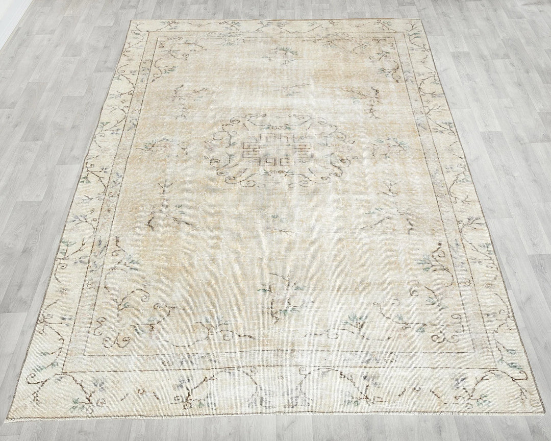 Beige Turkish Oushak Rug 6' x 8' 6" Hand-Knotted | No. VR97045