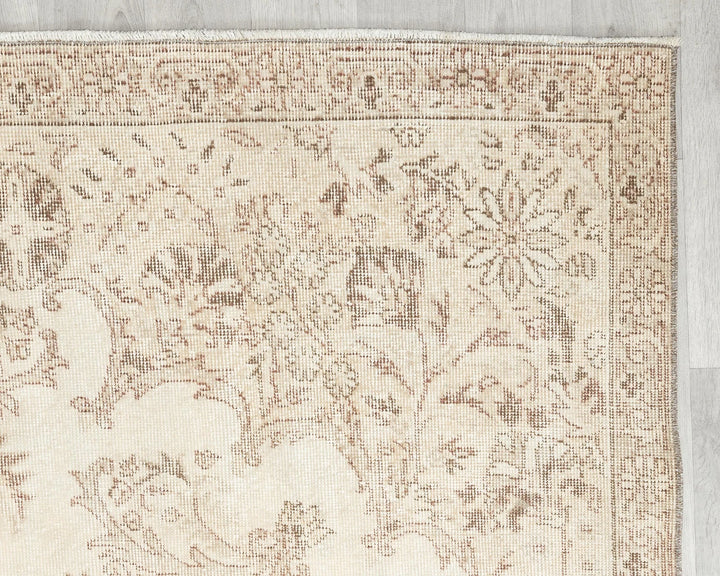 Beige Turkish Oushak Rug 6'8" x 10'7" Hand-Knotted | No. VR97161