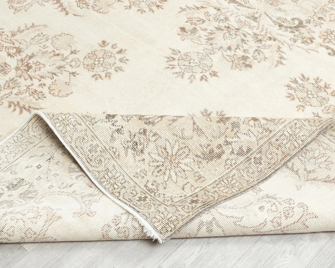 Beige Turkish Oushak Rug 6'8" x 10'7" Hand-Knotted | No. VR97161