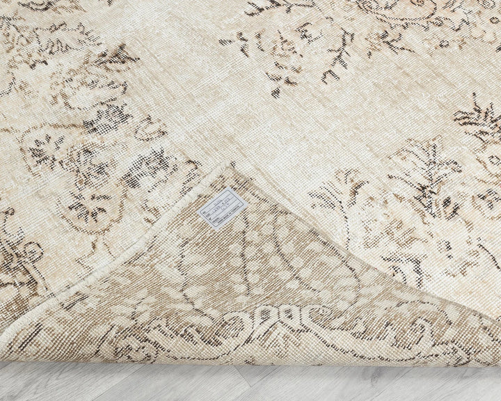 Beige Turkish Oushak Rug 5' 2" x 9' 1" Hand-Knotted | No. VR97323