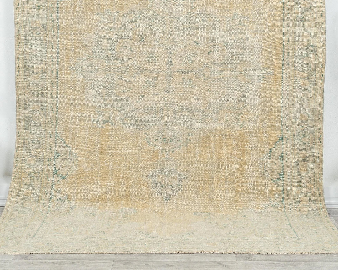 Multicolor Turkish Oushak Rug 5' 8" x 8' 7" Hand-Knotted | No. VR97604