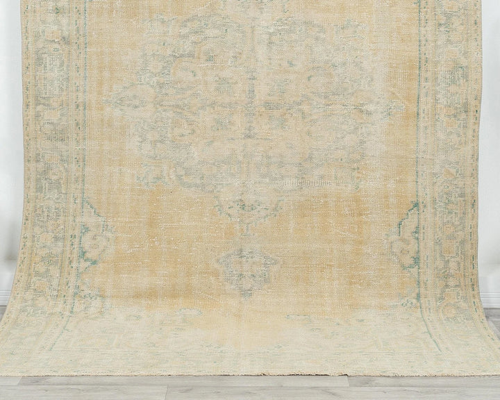 Multicolor Turkish Oushak Rug 5' 8" x 8' 7" Hand-Knotted | No. VR97604