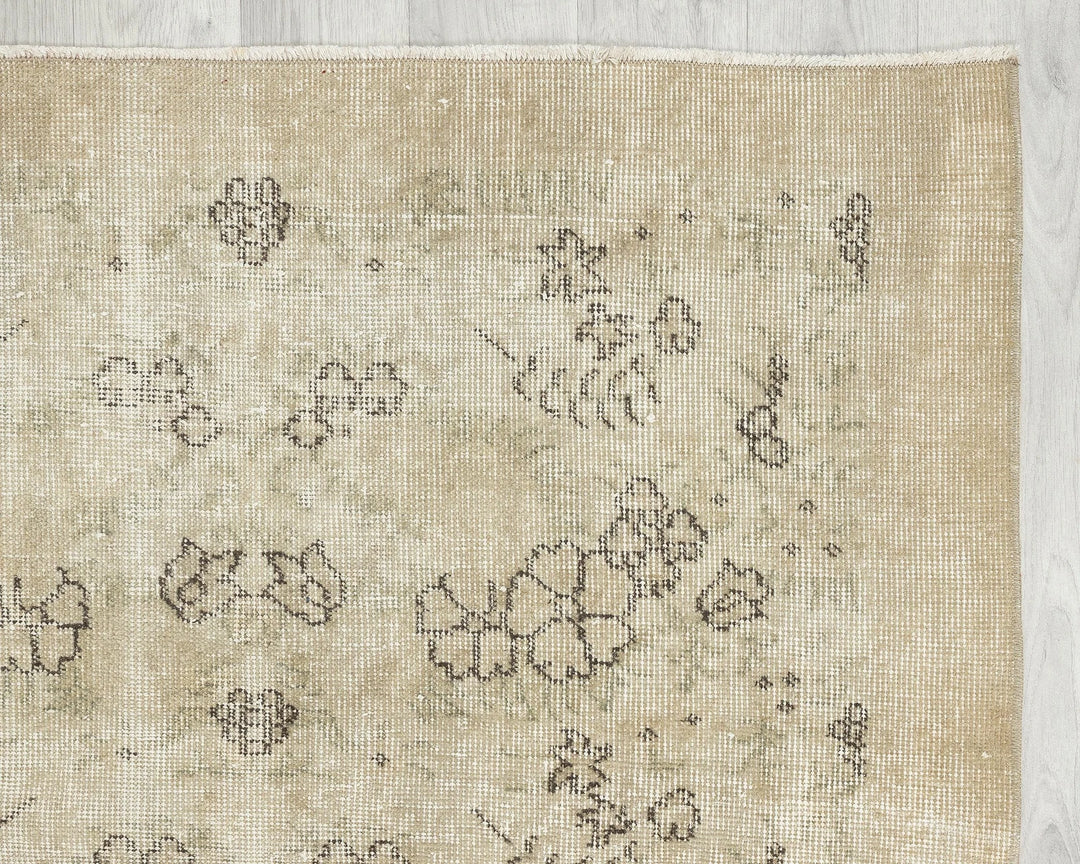 Beige Turkish Oushak Rug 6'8" x 3'9" Hand-Knotted | No. VR97662