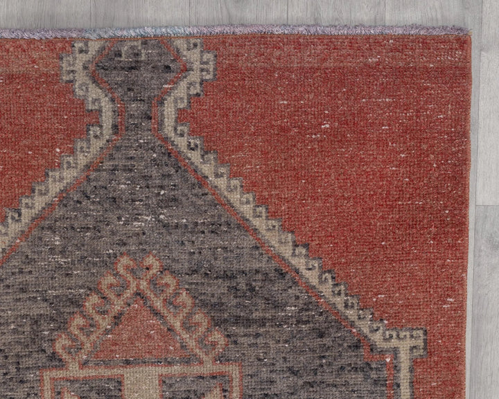 Multicolor Turkish Oushak Rug 2'9" x 11'6" Hand-Knotted | No. VR97700