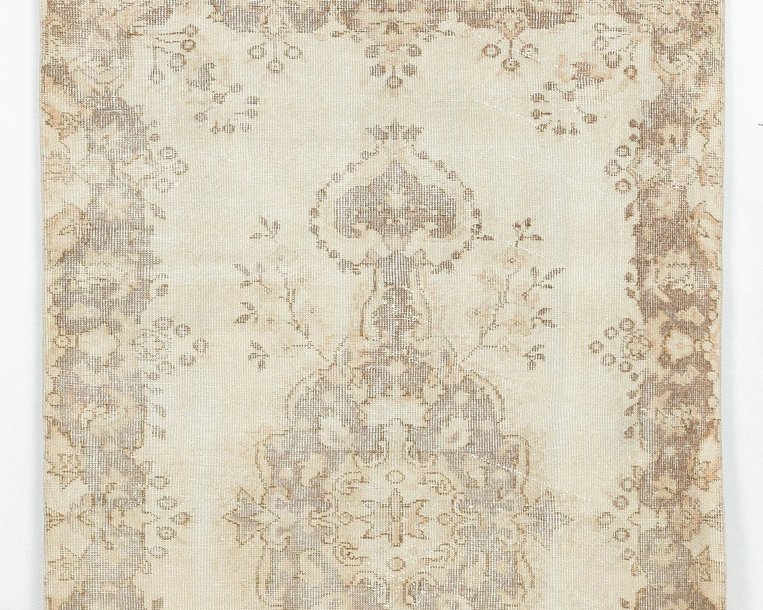 Beige Turkish Oushak Rug 3' 10" x 6' 5" Hand-Knotted | No. VR97723