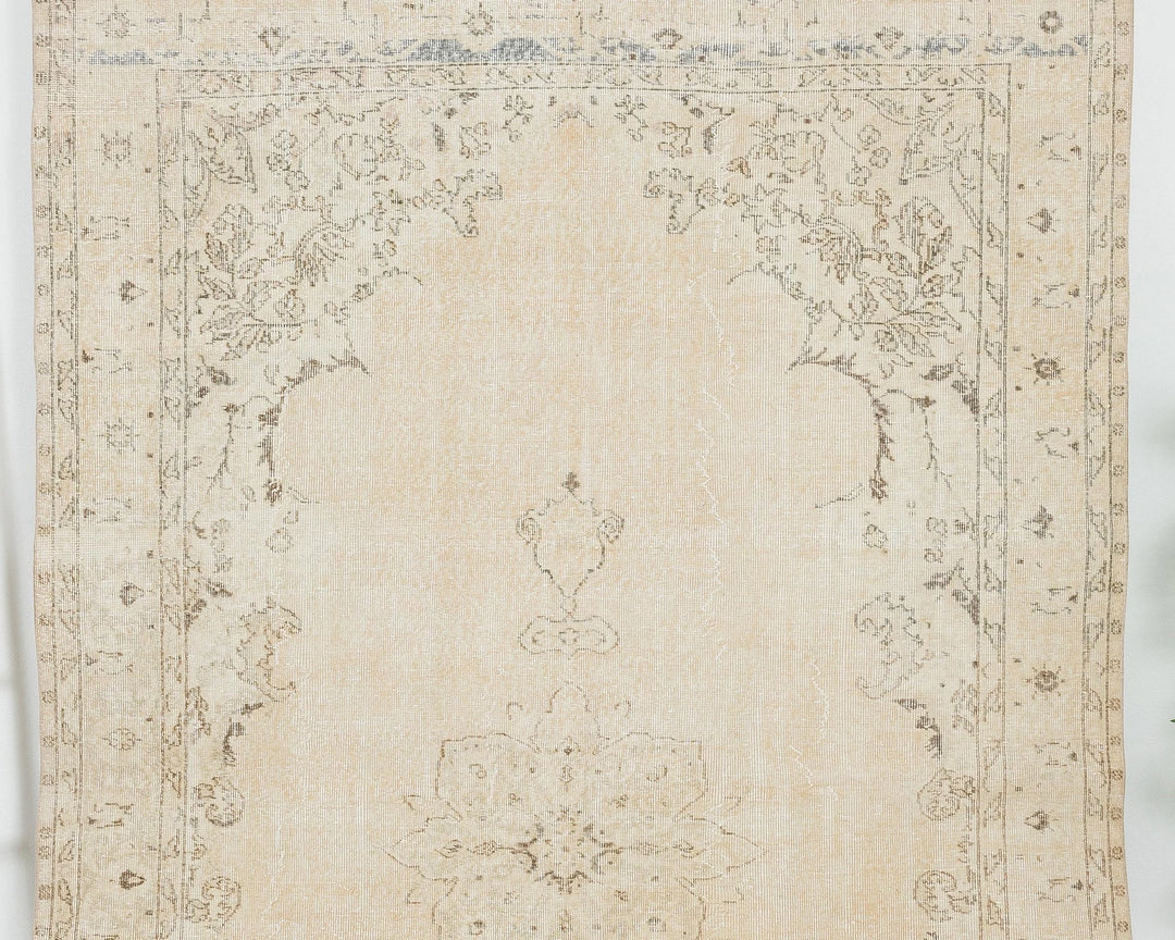 Beige Turkish Oushak Rug 6'10" x 10'2" Hand-Knotted | No. VR97753