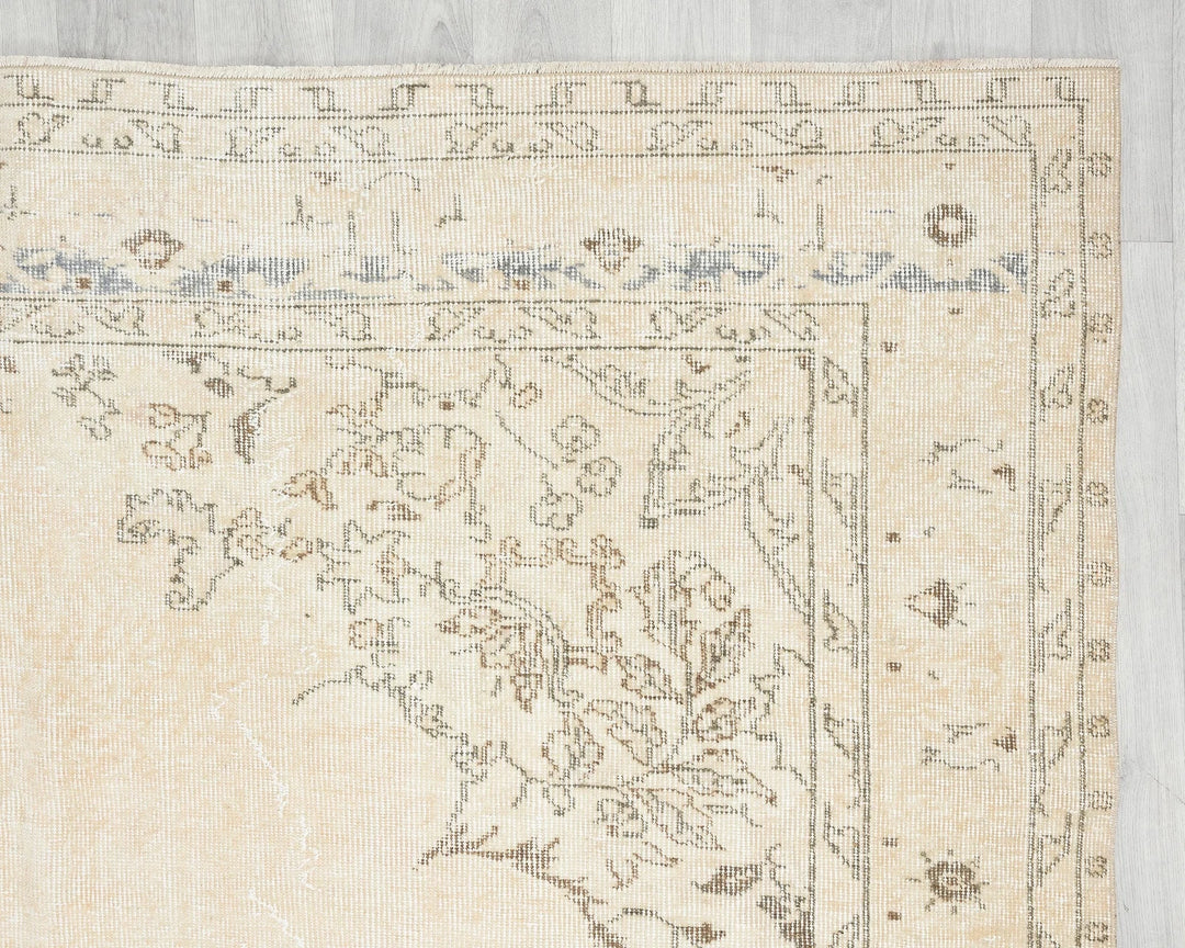 Beige Turkish Oushak Rug 6'10" x 10'2" Hand-Knotted | No. VR97753