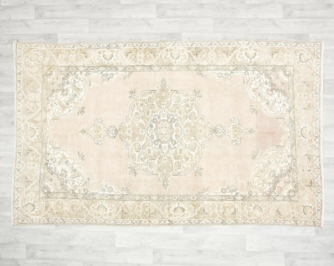 Beige Turkish Oushak Rug 5' 1" x 7' 11" Hand-Knotted | No. VR97934