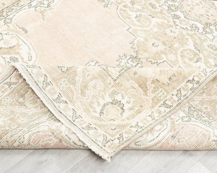 Beige Turkish Oushak Rug 5' 1" x 7' 11" Hand-Knotted | No. VR97934