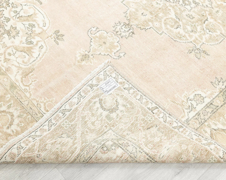 Beige Turkish Oushak Rug 5' 1" x 7' 11" Hand-Knotted | No. VR97934