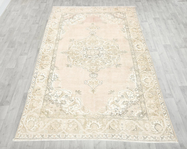 Beige Turkish Oushak Rug 5' 1" x 7' 11" Hand-Knotted | No. VR97934