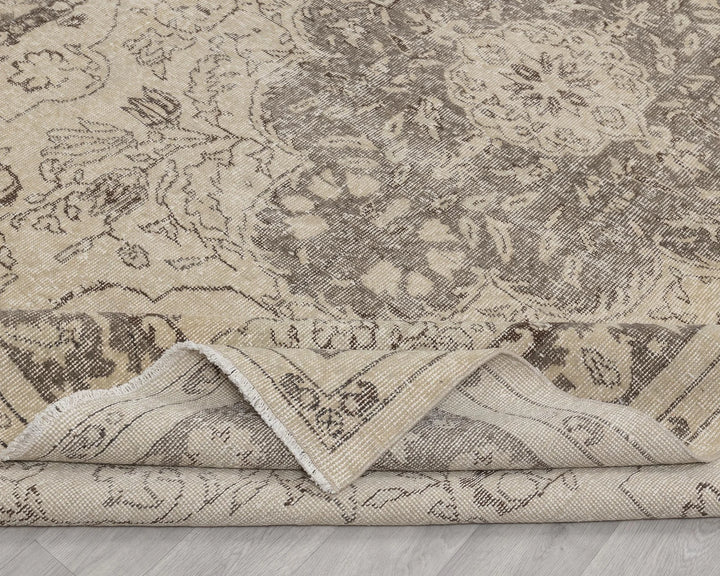 Beige Turkish Oushak Rug 6'7" x 10'4" Hand-Knotted field