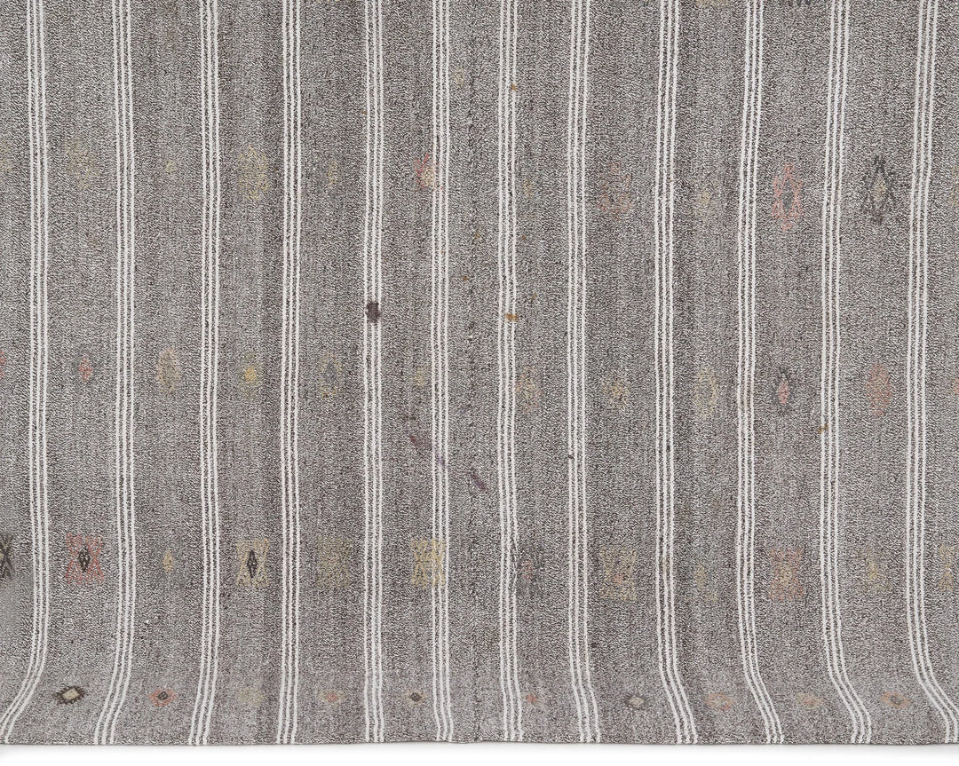 Gray Kilim Rug 6' x 7' 6" | No. VR98079