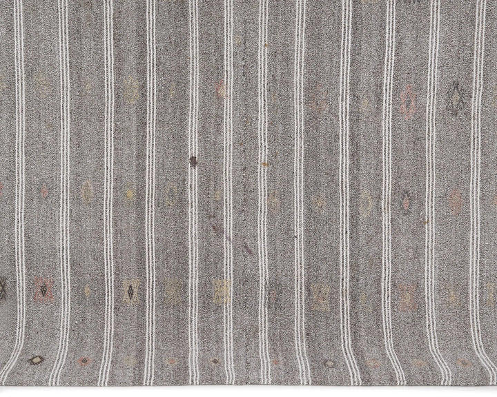 Gray Kilim Rug 6' x 7' 6" | No. VR98079