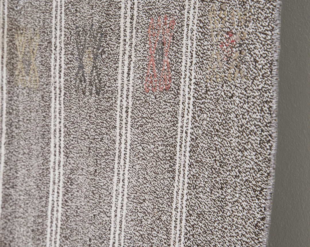Gray Kilim Rug 6' x 7' 6" | No. VR98079