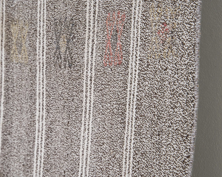 Gray Kilim Rug 6' x 7' 6" | No. VR98079