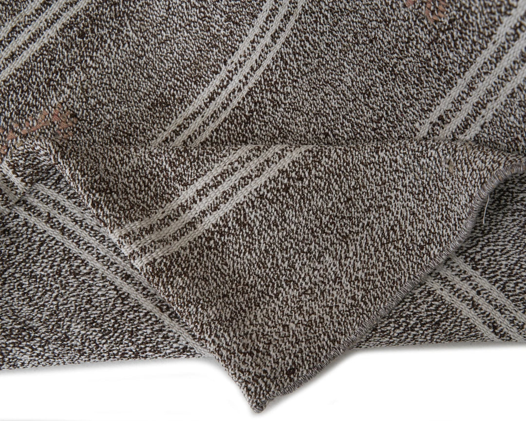 Gray Kilim Rug 6' x 7' 6" | No. VR98079