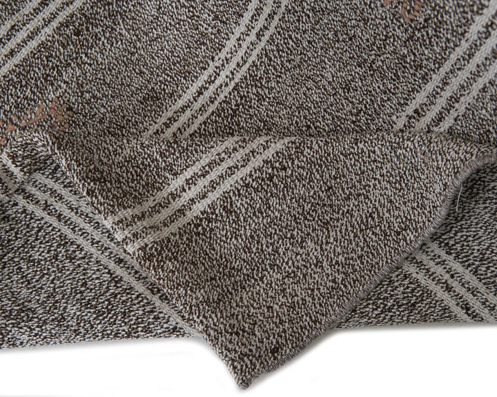 Gray Kilim Rug 6' x 7' 6" | No. VR98079