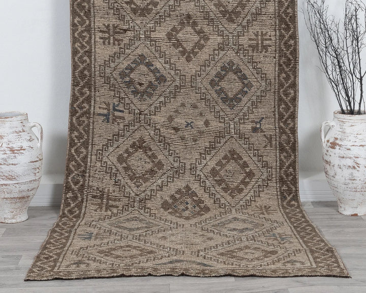 Multicolor Turkish Oushak Rug 3'11" x 9'5" Hand-Knotted | No. VR98194