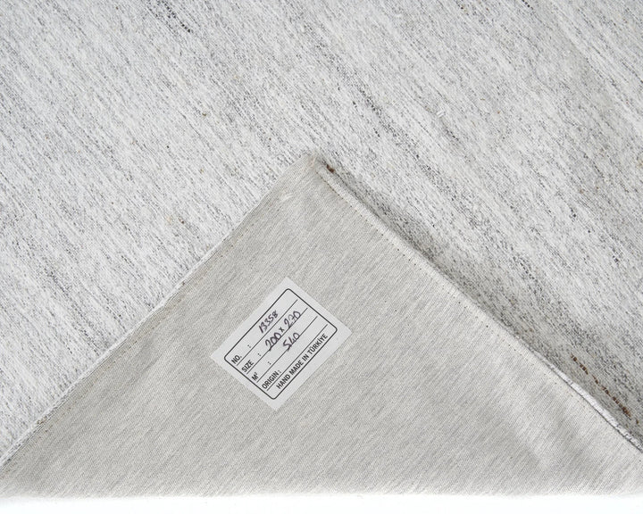 White Kilim Rug 6' 7" x 8' 10" | No. VR98371