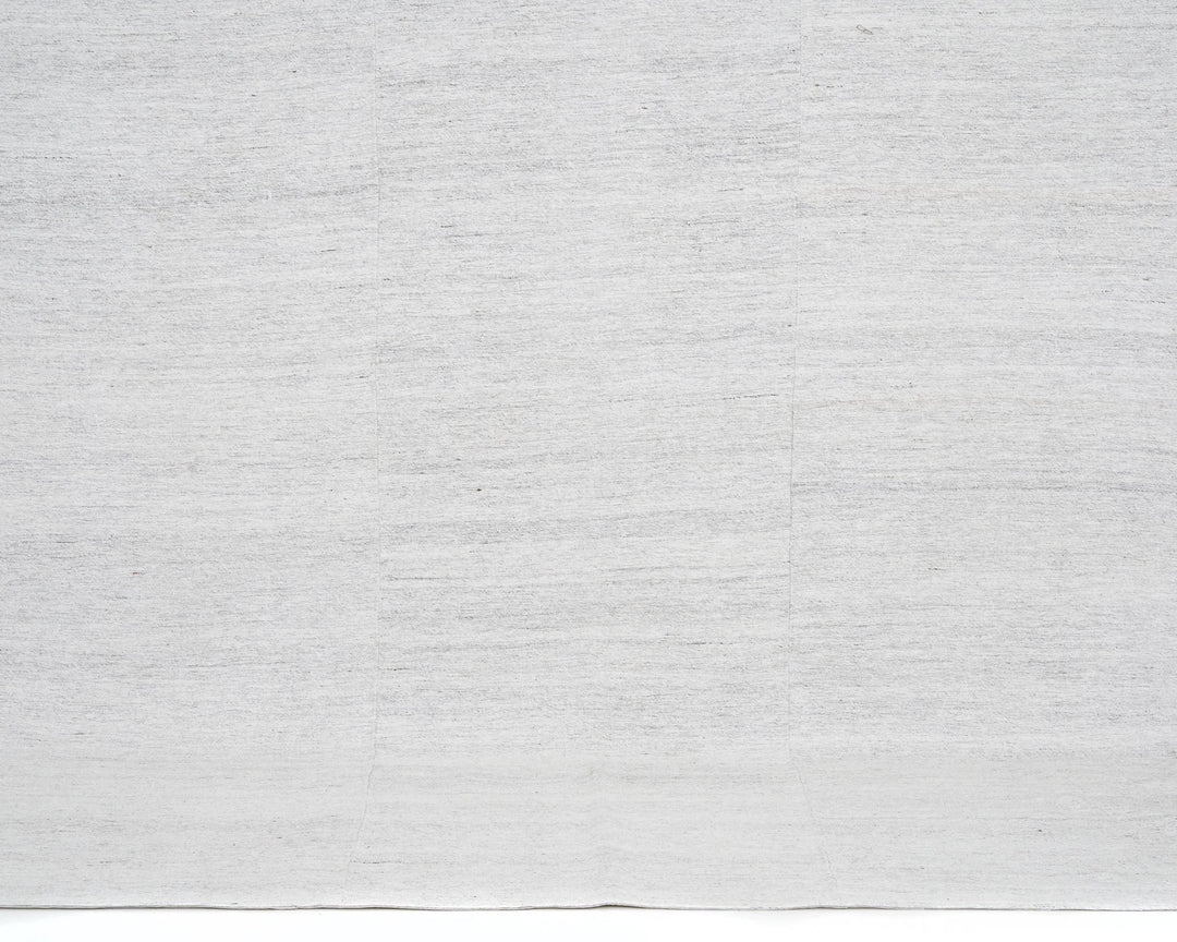 White Kilim Rug 6' 7" x 8' 10" | No. VR98371