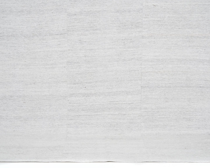 White Kilim Rug 6' 7" x 8' 10" | No. VR98371