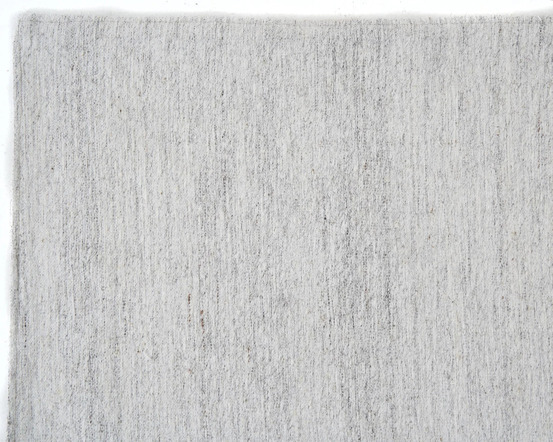 White Kilim Rug 6' 7" x 8' 10" | No. VR98371