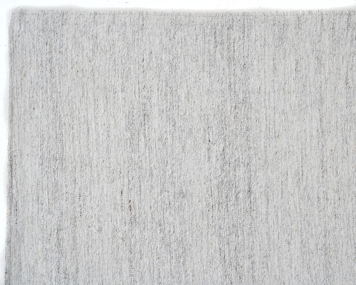 White Kilim Rug 6' 7" x 8' 10" | No. VR98371
