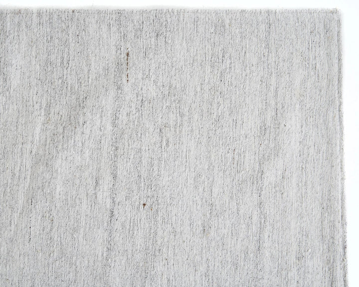 White Kilim Rug 6' 7" x 8' 10" | No. VR98371