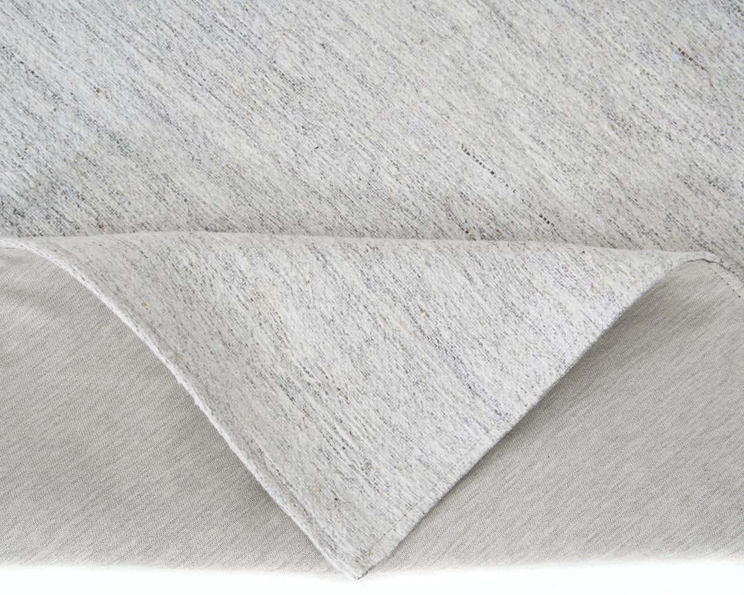 White Kilim Rug 6' 7" x 8' 10" | No. VR98371