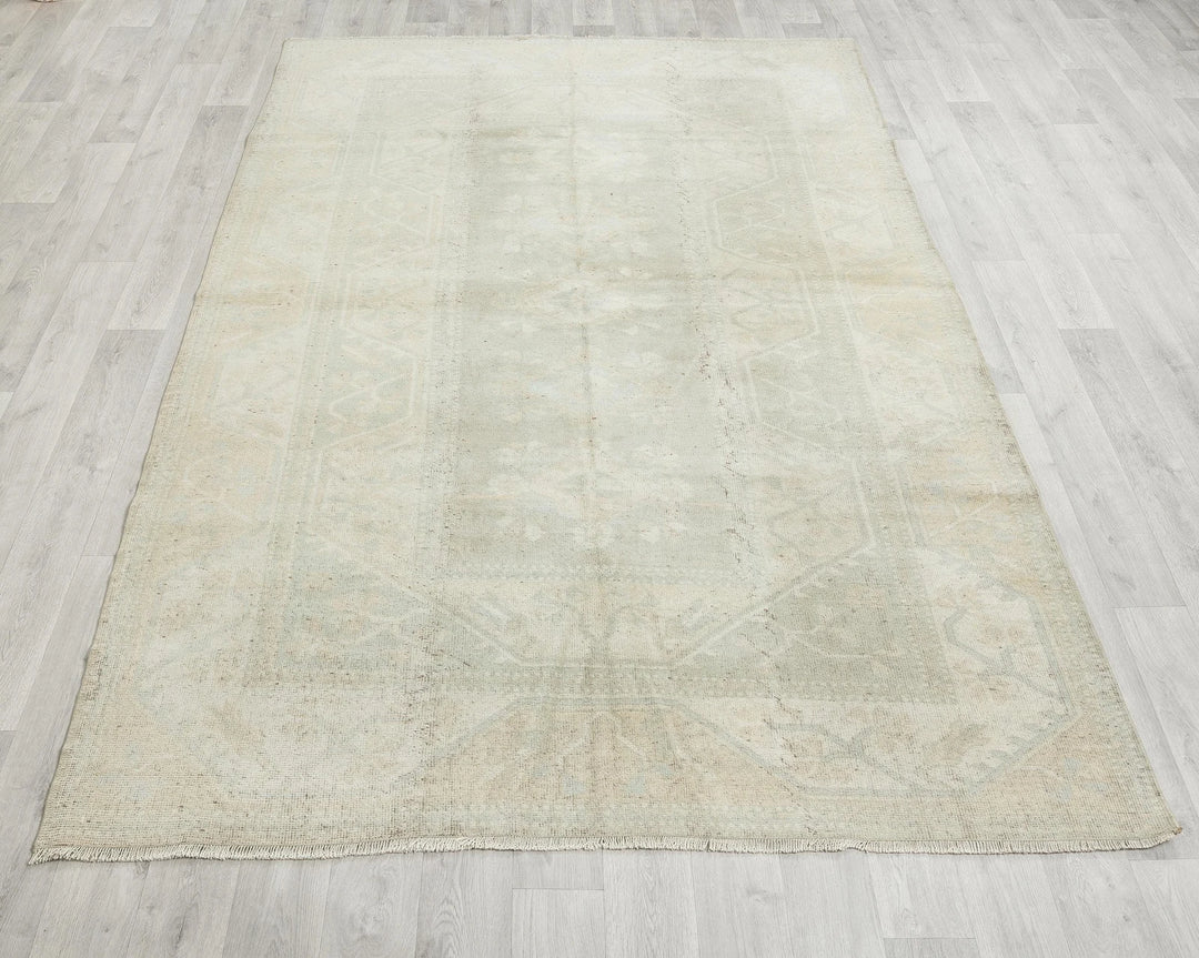 Beige Turkish Oushak Rug 5'5" x 9'6" Hand-Knotted | No. VR98399