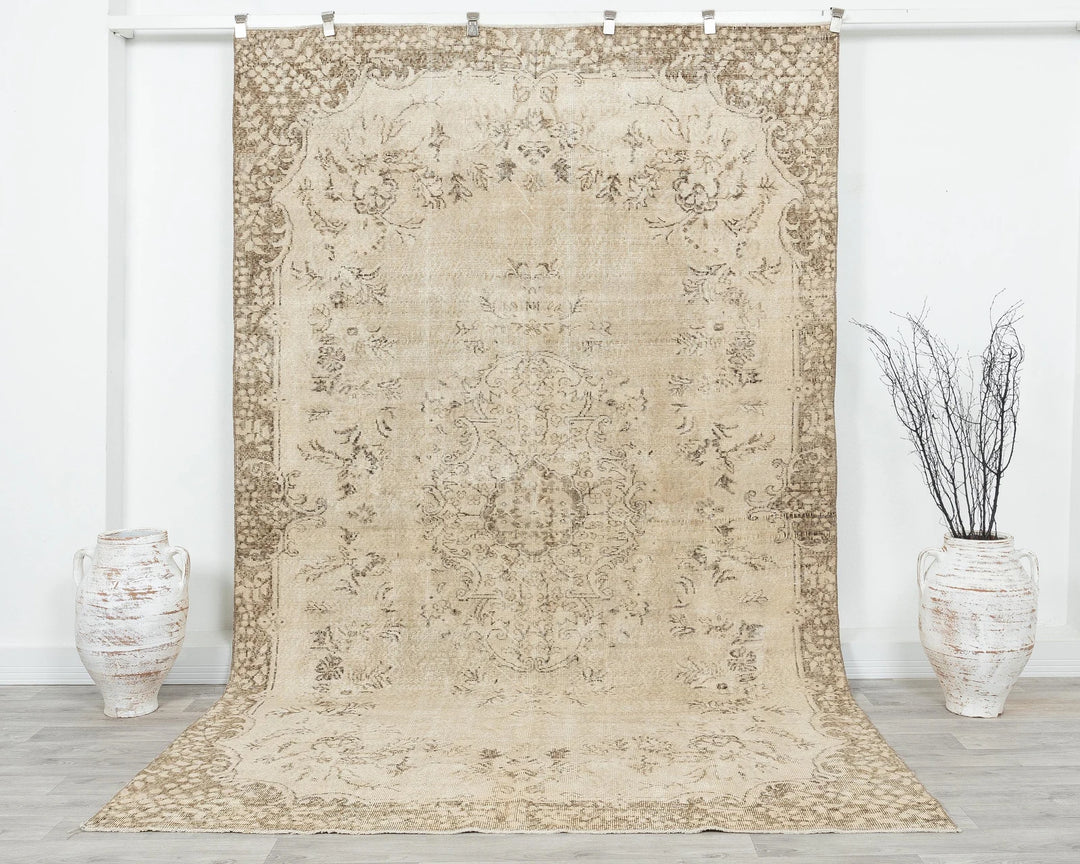 Multicolor Turkish Oushak Rug 6'1" x 9'10" Hand-Knotted | No. VR98465
