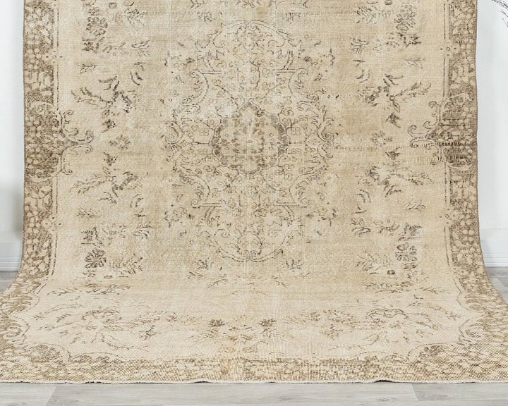 Multicolor Turkish Oushak Rug 6'1" x 9'10" Hand-Knotted | No. VR98465