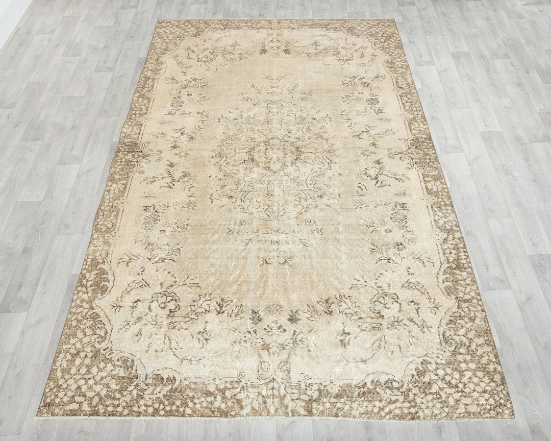 Multicolor Turkish Oushak Rug 6'1" x 9'10" Hand-Knotted | No. VR98465