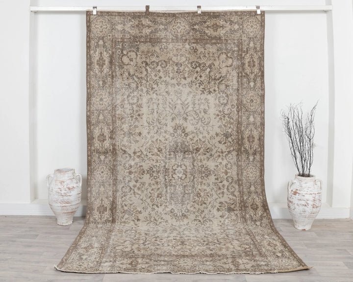 Beige Turkish Oushak Rug 6' 2" x 10' 1" Hand-Knotted | No. VR98750