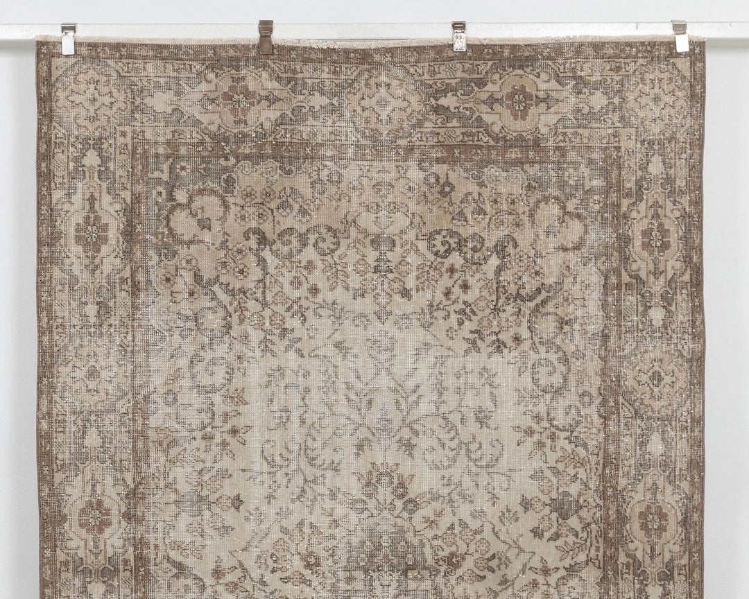 Beige Turkish Oushak Rug 6' 2" x 10' 1" Hand-Knotted | No. VR98750