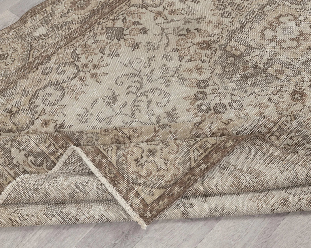 Beige Turkish Oushak Rug 6' 2" x 10' 1" Hand-Knotted | No. VR98750