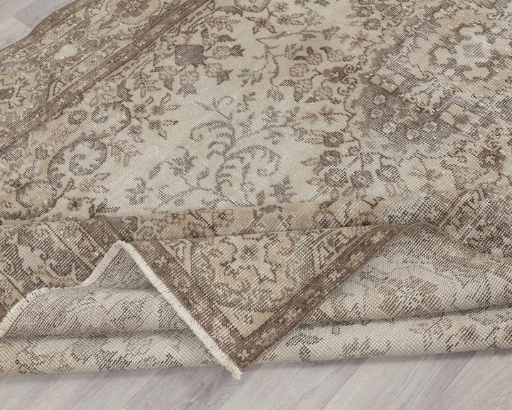 Beige Turkish Oushak Rug 6' 2" x 10' 1" Hand-Knotted | No. VR98750