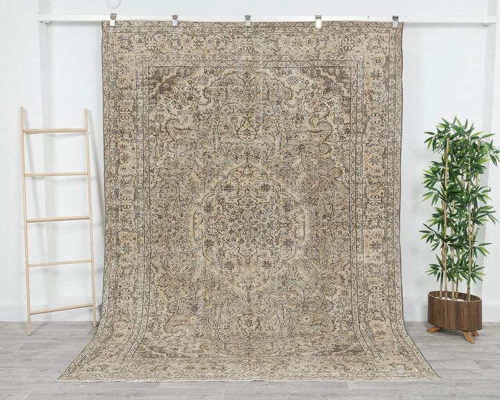Multicolor Turkish Oushak Rug 6'8" x 9'2" Hand-Knotted | No. VR98771