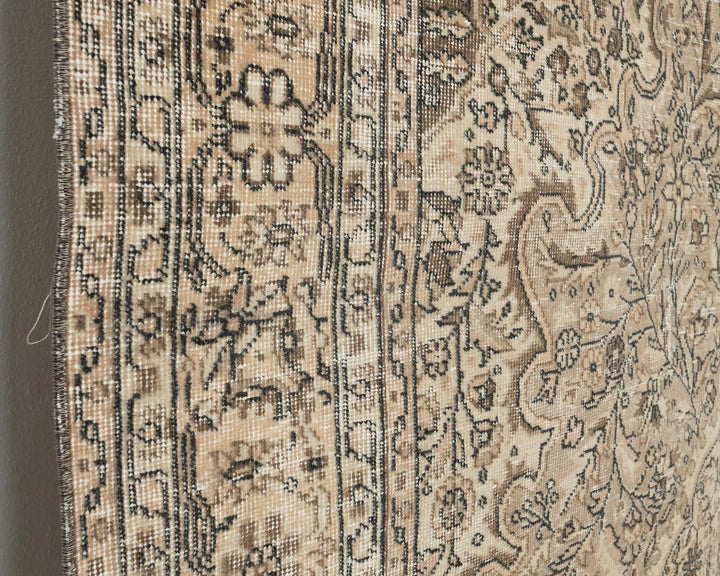 Multicolor Turkish Oushak Rug 6'8" x 9'2" Hand-Knotted | No. VR98771