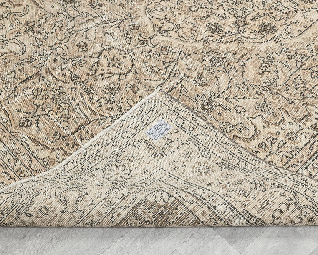Multicolor Turkish Oushak Rug 6'8" x 9'2" Hand-Knotted | No. VR98771