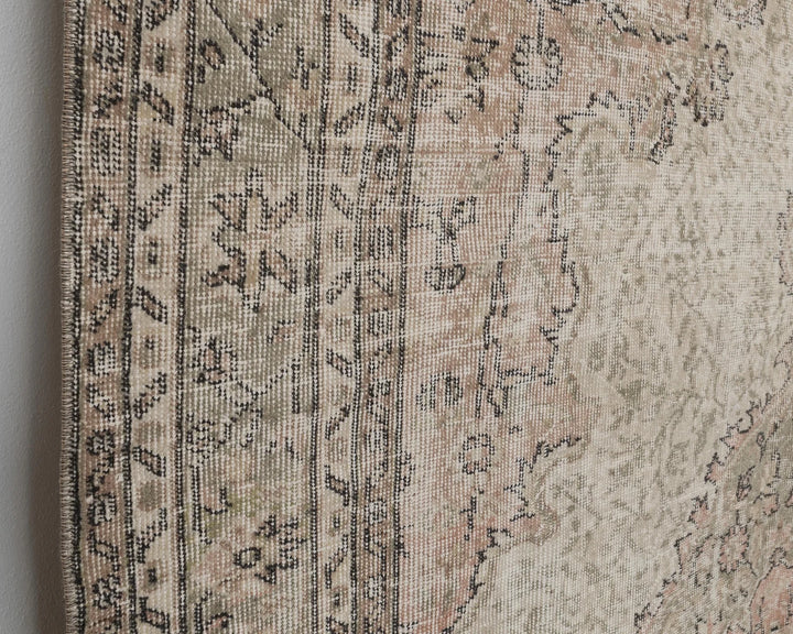 Beige Turkish Oushak Rug 6'6" x 9'7" Hand-Knotted | No. VR98887