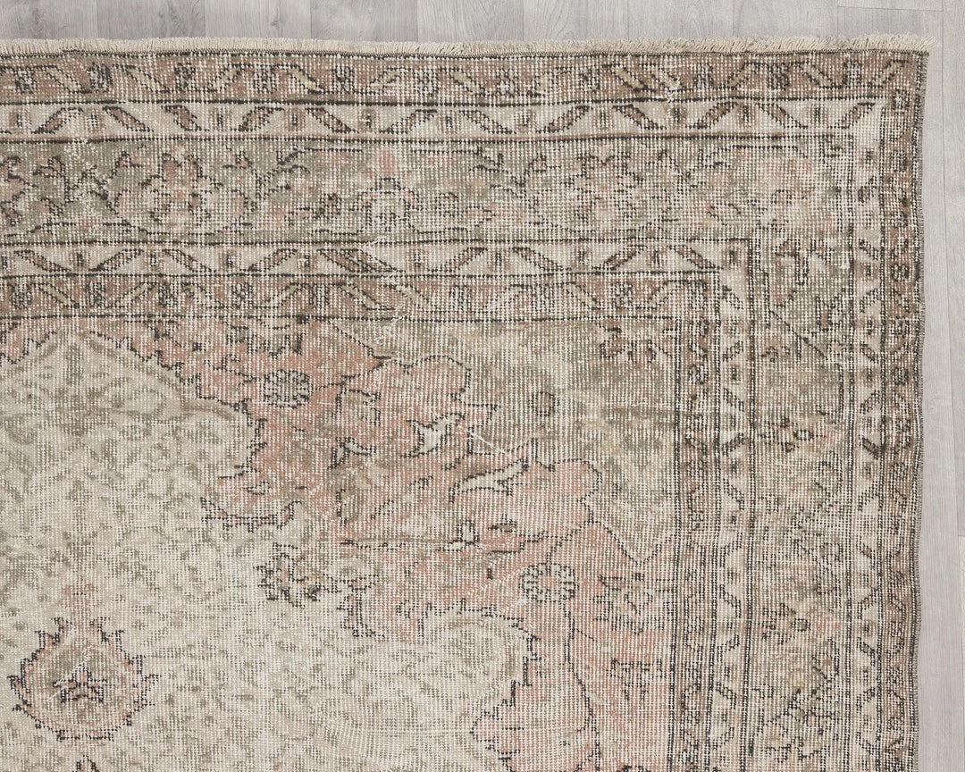 Beige Turkish Oushak Rug 6'6" x 9'7" Hand-Knotted | No. VR98887